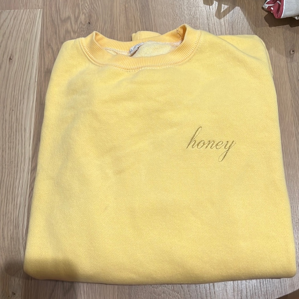 Like new yellow honey sweatshirt John halt